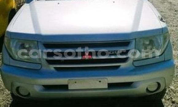 Buy Used Mitsubishi Pajero Silver Car in Maseru in Maseru Buy Used Mitsubishi Pajero Silver Car in Maseru in Maseru