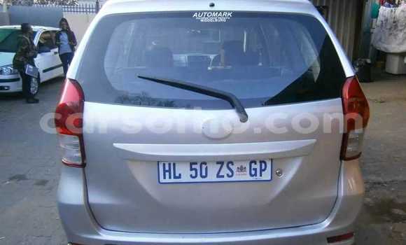 Acheter Occasion Voiture Toyota Avanza Gris à Maputsoe, Leribe Acheter Occasion Voiture Toyota Avanza Gris à Maputsoe, Leribe