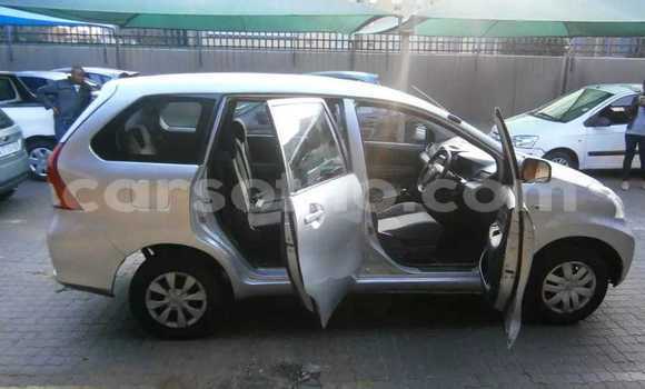 Acheter Occasion Voiture Toyota Avanza Gris à Maputsoe, Leribe Acheter Occasion Voiture Toyota Avanza Gris à Maputsoe, Leribe