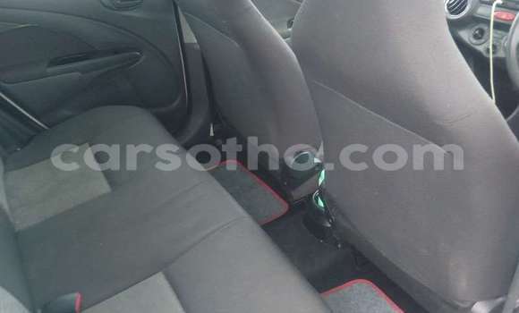 Acheter Occasion Voiture Toyota Etios Blanc à Maputsoe, Leribe Acheter Occasion Voiture Toyota Etios Blanc à Maputsoe, Leribe
