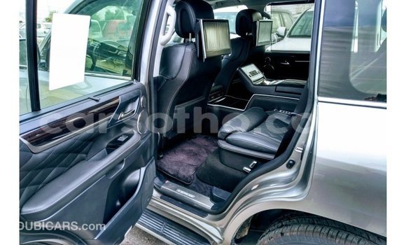 اشتري Imported Lexus LX Other سيارة في Import - Dubai في Maseru اشتري Imported Lexus LX Other سيارة في Import - Dubai في Maseru