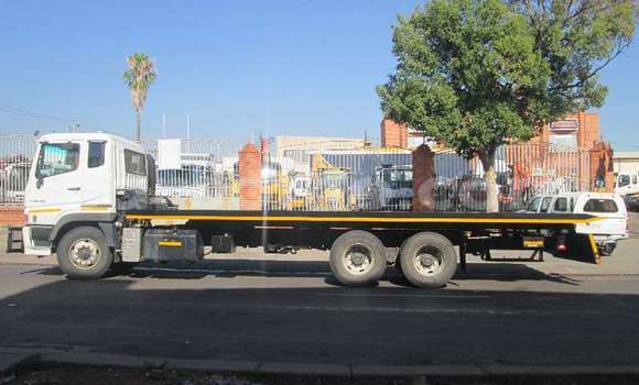 اشتري مستعمل Mitsubishi L400 White شاحنة في Maseru في Maseru اشتري مستعمل Mitsubishi L400 White شاحنة في Maseru في Maseru