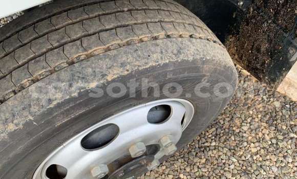 اشتري مستعمل Mitsubishi L400 White شاحنة في Maseru في Maseru اشتري مستعمل Mitsubishi L400 White شاحنة في Maseru في Maseru