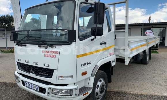 اشتري مستعمل Mitsubishi L400 White شاحنة في Maseru في Maseru اشتري مستعمل Mitsubishi L400 White شاحنة في Maseru في Maseru