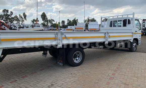 اشتري مستعمل Mitsubishi L400 White شاحنة في Maseru في Maseru اشتري مستعمل Mitsubishi L400 White شاحنة في Maseru في Maseru