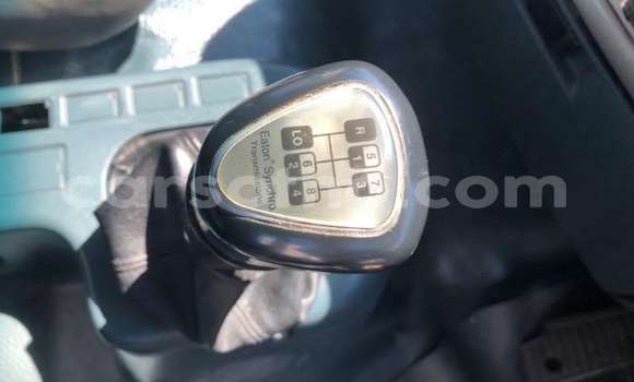 اشتري مستعمل Nissan UD White شاحنة في Maseru في Maseru اشتري مستعمل Nissan UD White شاحنة في Maseru في Maseru