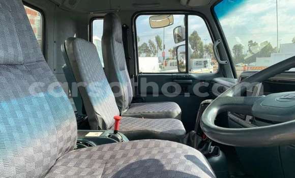اشتري مستعمل Nissan UD White شاحنة في Maseru في Maseru اشتري مستعمل Nissan UD White شاحنة في Maseru في Maseru