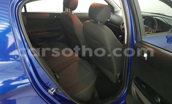 Buy Used Hyundai i20 Blue Car in Maseru in Maseru Buy Used Hyundai i20 Blue Car in Maseru in Maseru