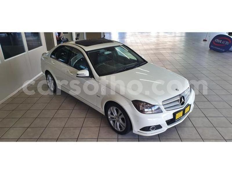 Big with watermark 4758643 5