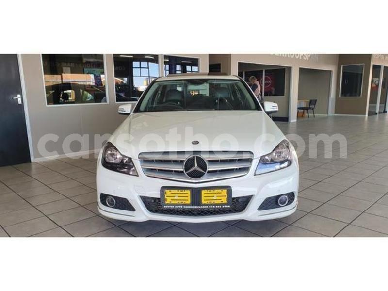 Big with watermark 4758643 7