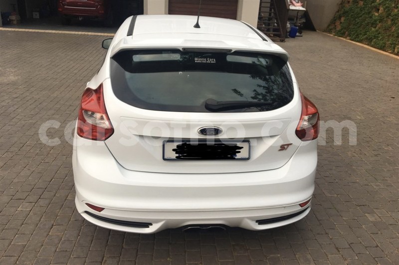 Big with watermark ford focus 2.0 gtdi st3 5 door white 2013 id4769572 4