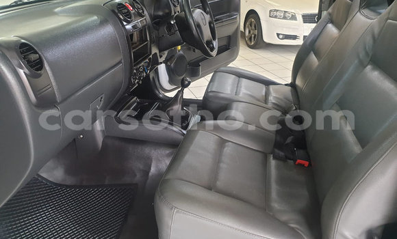 Sayi Na hannu Isuzu KB White Mota in Maseru a Maseru Sayi Na hannu Isuzu KB White Mota in Maseru a Maseru