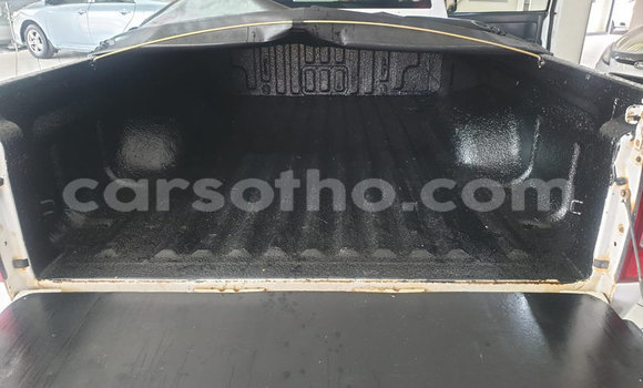 Sayi Na hannu Isuzu KB White Mota in Maseru a Maseru Sayi Na hannu Isuzu KB White Mota in Maseru a Maseru