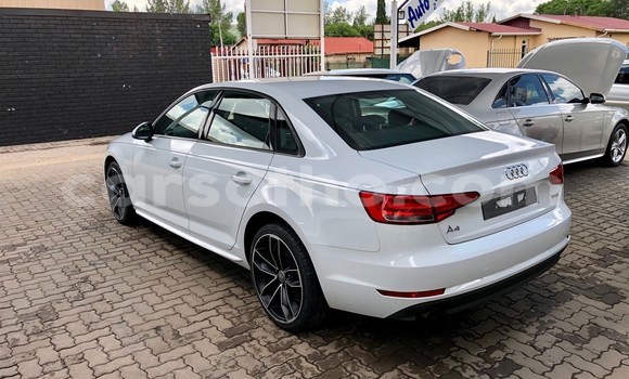 اشتري مستعمل Audi A4 White سيارة في Maseru في Maseru اشتري مستعمل Audi A4 White سيارة في Maseru في Maseru