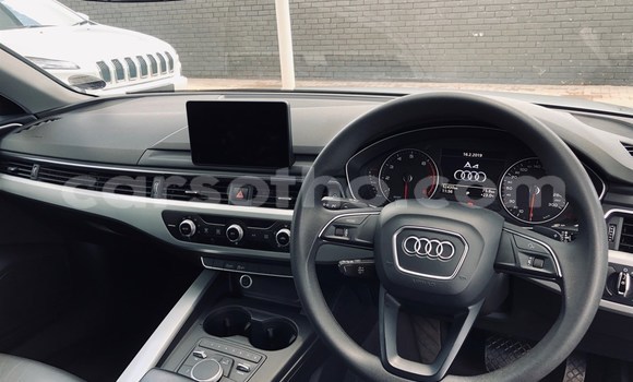 اشتري مستعمل Audi A4 White سيارة في Maseru في Maseru اشتري مستعمل Audi A4 White سيارة في Maseru في Maseru