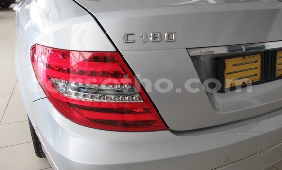 Sayi Na hannu Mercedes-Benz C–Class Silver Mota in Maseru a Maseru Sayi Na hannu Mercedes-Benz C–Class Silver Mota in Maseru a Maseru