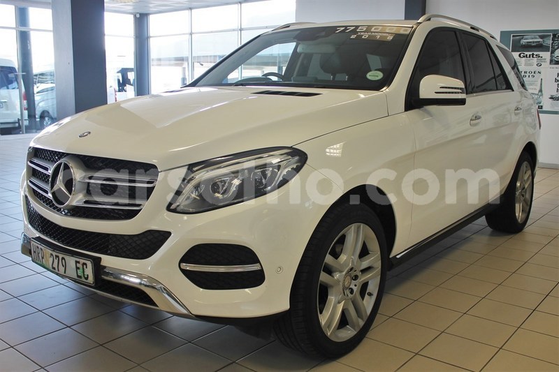 Big with watermark 1 id4472712 1