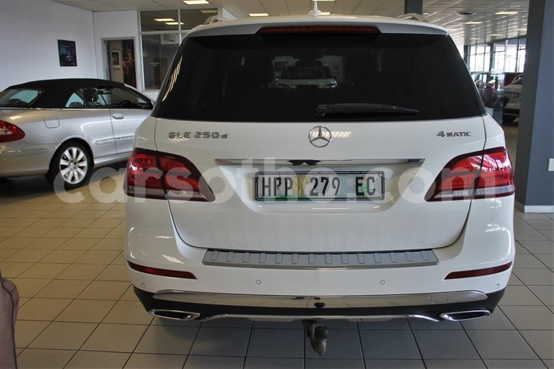 Big with watermark 4 id4472712 4