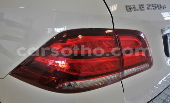 Acheter Occasion Voiture Mercedes-Benz AMG GLE Blanc à Maseru, Maseru Acheter Occasion Voiture Mercedes-Benz AMG GLE Blanc à Maseru, Maseru