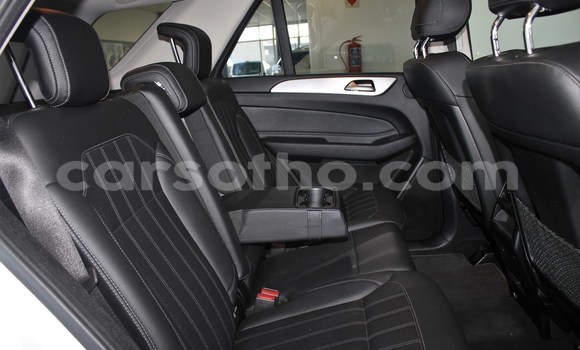 Acheter Occasion Voiture Mercedes-Benz AMG GLE Blanc à Maseru, Maseru Acheter Occasion Voiture Mercedes-Benz AMG GLE Blanc à Maseru, Maseru