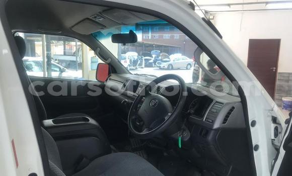 Acheter Occasion Voiture Toyota Hiace Blanc à Maseru, Maseru Acheter Occasion Voiture Toyota Hiace Blanc à Maseru, Maseru