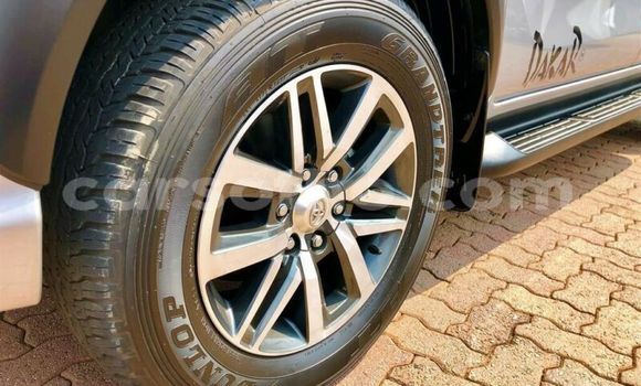 Acheter Occasion Voiture Toyota Hilux Gris à Maseru, Maseru Acheter Occasion Voiture Toyota Hilux Gris à Maseru, Maseru