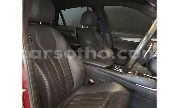 Acheter Occasion Voiture BMW X6 M Rouge à Maseru, Maseru Acheter Occasion Voiture BMW X6 M Rouge à Maseru, Maseru