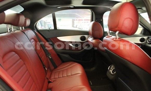 Sayi Na hannu Mercedes-Benz C–Class Red Mota in Maseru a Maseru Sayi Na hannu Mercedes-Benz C–Class Red Mota in Maseru a Maseru