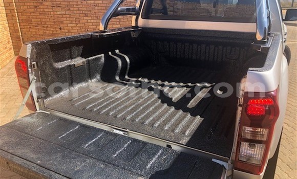 اشتري مستعمل Isuzu KB Other سيارة في Maseru في Maseru اشتري مستعمل Isuzu KB Other سيارة في Maseru في Maseru