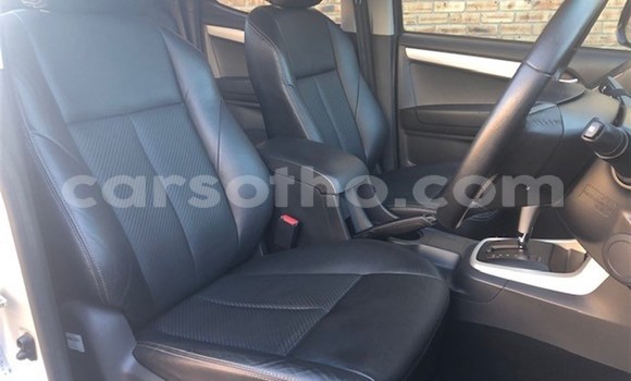 اشتري مستعمل Isuzu KB Other سيارة في Maseru في Maseru اشتري مستعمل Isuzu KB Other سيارة في Maseru في Maseru