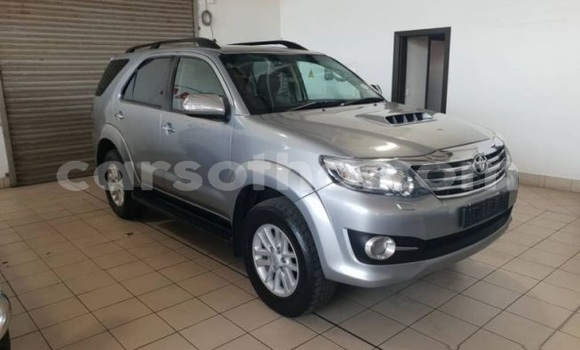 Buy Used Toyota Fortuner Silver Car in Maseru in Maseru Buy Used Toyota Fortuner Silver Car in Maseru in Maseru
