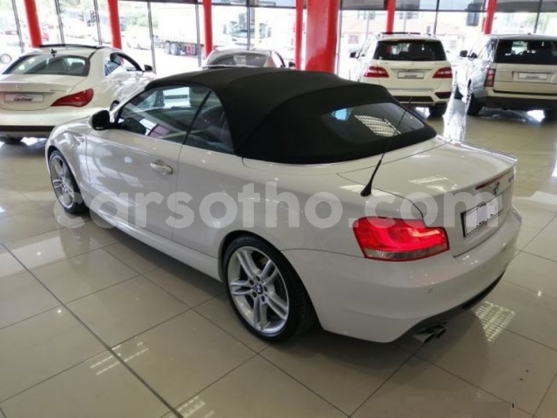 Big with watermark 2011 bmw 125i convertible m sport 2147483823 408120 8