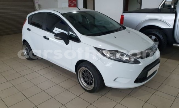 Buy Used Ford Focus White Car in Maseru in Maseru Buy Used Ford Focus White Car in Maseru in Maseru