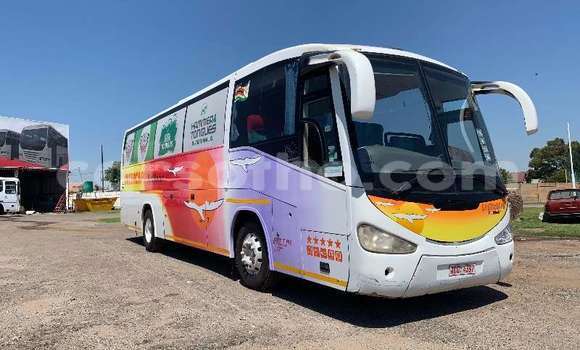 اشتري مستعمل Volvo F4 White شاحنة في Maseru في Maseru اشتري مستعمل Volvo F4 White شاحنة في Maseru في Maseru