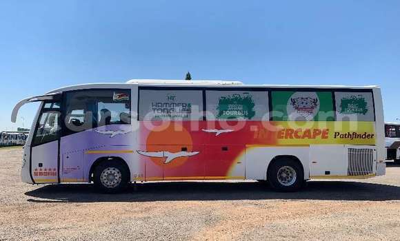 اشتري مستعمل Volvo F4 White شاحنة في Maseru في Maseru اشتري مستعمل Volvo F4 White شاحنة في Maseru في Maseru