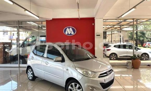 Acheter Occasion Voiture Hyundai i10 Gris à Maseru, Maseru Acheter Occasion Voiture Hyundai i10 Gris à Maseru, Maseru