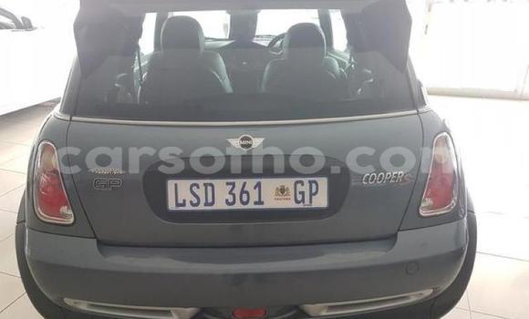Buy Used Mini Cooper Blue Car in Maseru in Maseru Buy Used Mini Cooper Blue Car in Maseru in Maseru
