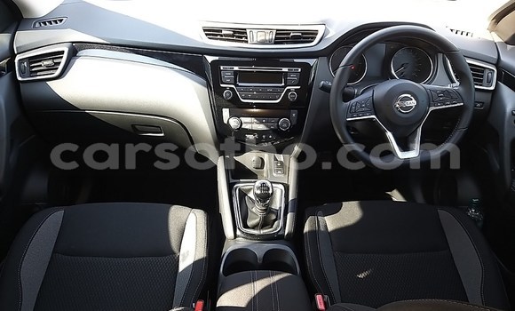 اشتري مستعمل Nissan Qashqai Blue سيارة في Maseru في Maseru اشتري مستعمل Nissan Qashqai Blue سيارة في Maseru في Maseru