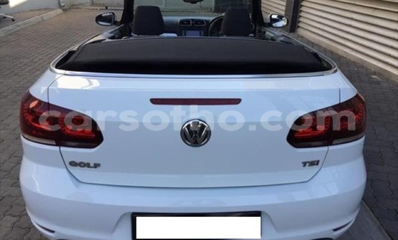 اشتري مستعمل Volkswagen Golf White سيارة في Maseru في Maseru اشتري مستعمل Volkswagen Golf White سيارة في Maseru في Maseru