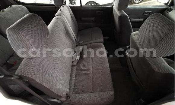 Sayi Na hannu Toyota Urban Cruiser White Mota in Maseru a Maseru Sayi Na hannu Toyota Urban Cruiser White Mota in Maseru a Maseru