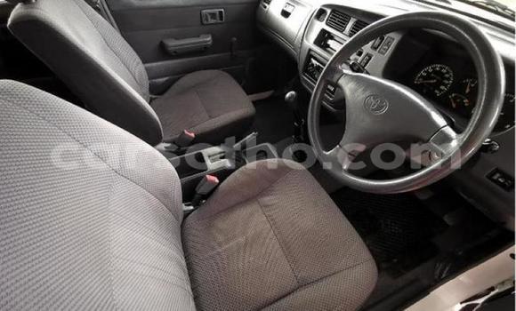 Sayi Na hannu Toyota Urban Cruiser White Mota in Maseru a Maseru Sayi Na hannu Toyota Urban Cruiser White Mota in Maseru a Maseru