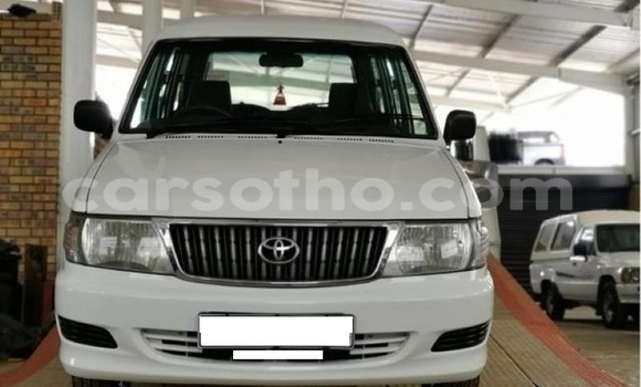 Sayi Na hannu Toyota Urban Cruiser White Mota in Maseru a Maseru Sayi Na hannu Toyota Urban Cruiser White Mota in Maseru a Maseru