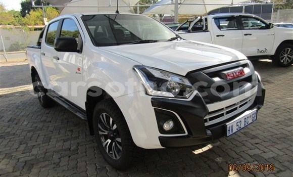 اشتري مستعمل Isuzu KB White سيارة في Maseru في Maseru اشتري مستعمل Isuzu KB White سيارة في Maseru في Maseru