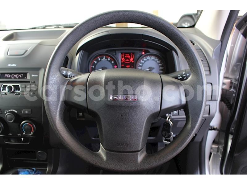 Big with watermark 2018 isuzu kb 250d teq 4x4 hi rider 7