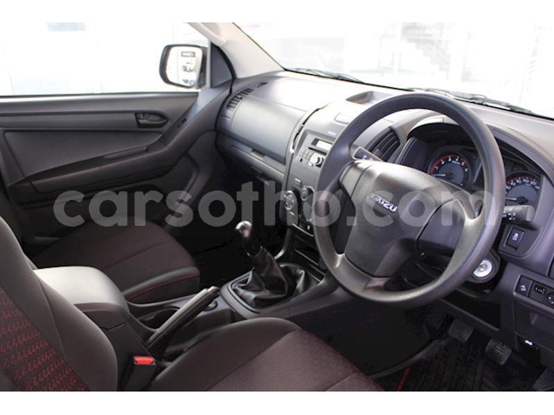 Big with watermark 2018 isuzu kb 250d teq 4x4 hi rider 6