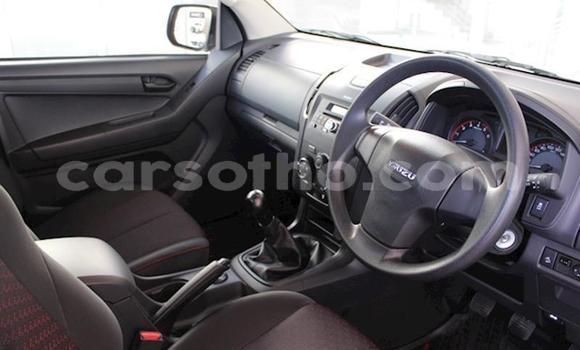 Buy Used Isuzu KB White Car in Maseru in Maseru Buy Used Isuzu KB White Car in Maseru in Maseru