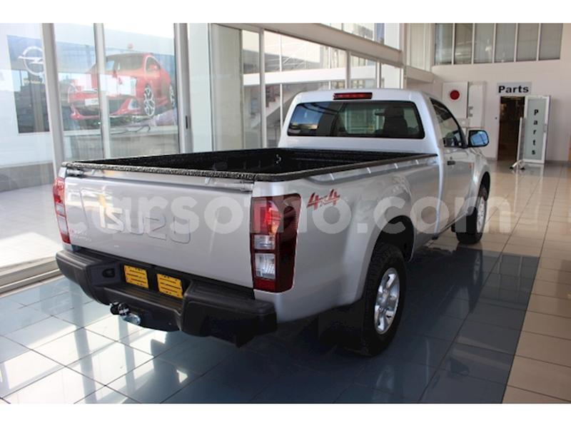 Big with watermark 2018 isuzu kb 250d teq 4x4 hi rider 2