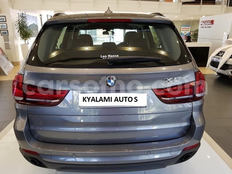 Big with watermark 2017 bmw x5 xdrive30d5