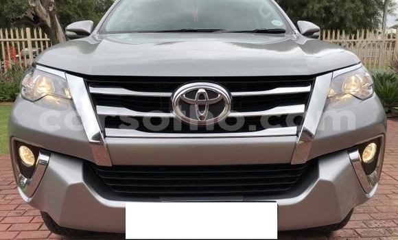Buy Used Toyota Fortuner Silver Car in Maseru in Maseru Buy Used Toyota Fortuner Silver Car in Maseru in Maseru