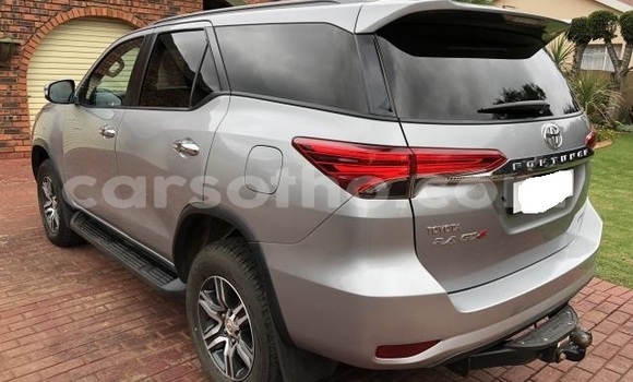 Buy Used Toyota Fortuner Silver Car in Maseru in Maseru Buy Used Toyota Fortuner Silver Car in Maseru in Maseru